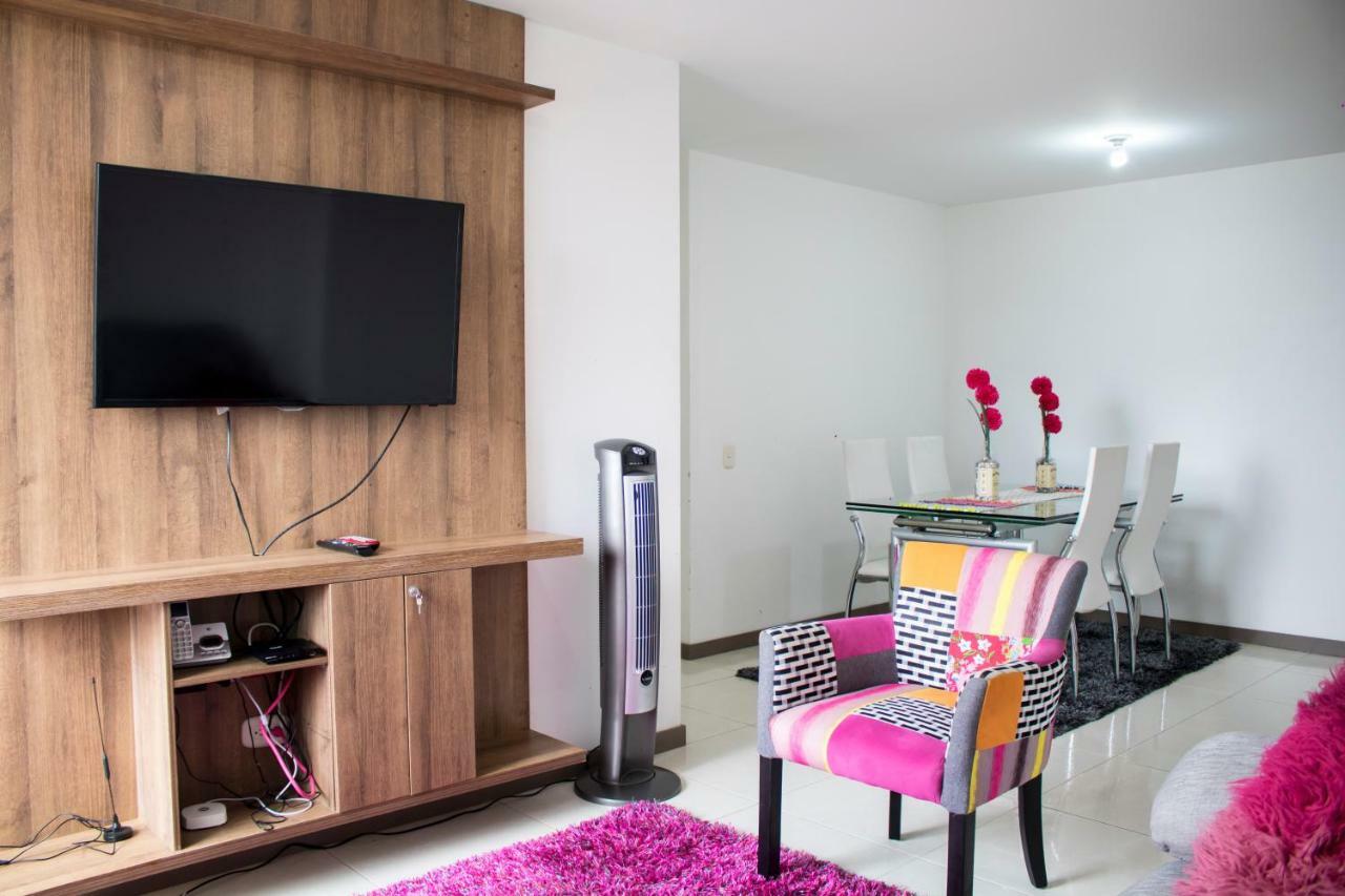 Apartamento Granate Перейра Екстер'єр фото